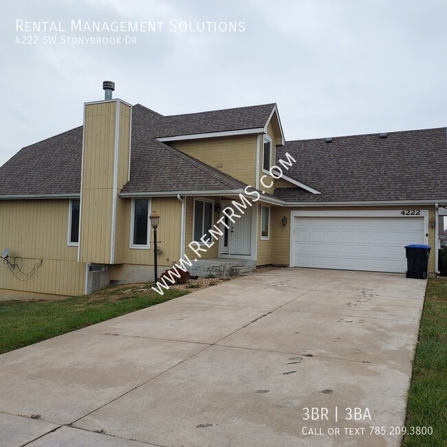 property at 4222 SW Stonybrook Dr