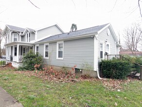 6 Green St, Unit 6 Green Street LOWER in Fredonia, NY - Building Photo - Building Photo