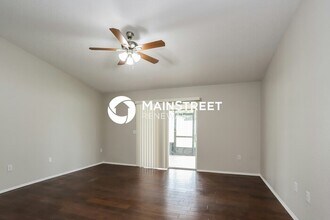 5499 Moon Valley Dr in Lakeland, FL - Building Photo - Building Photo