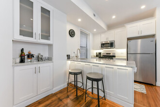76 N Margin St, Unit 6 in Boston, MA - Building Photo - Building Photo