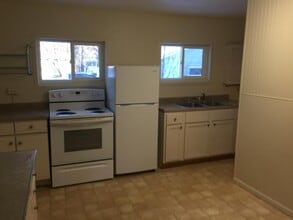 1016 America Ave NW in Bemidji, MN - Building Photo - Building Photo