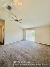 19045 Holly Rd in Ft. Myers, FL - Building Photo - Building Photo