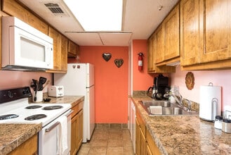 2205 Spring Creek Dr in Austin, TX - Building Photo - Building Photo