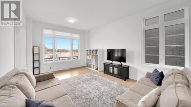 21 Wintergreen Ln in Adjala-Tosorontio, ON - Building Photo - Building Photo