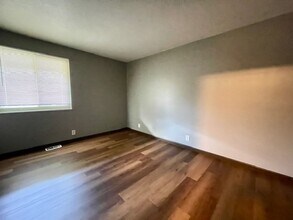 1012 Stewart Rd N in Mansfield, OH - Building Photo - Building Photo
