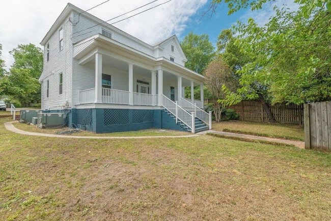 property at 2158 Broad St