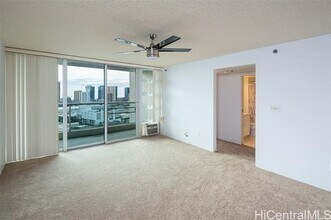 1450 Young St in Honolulu, HI - Building Photo - Building Photo