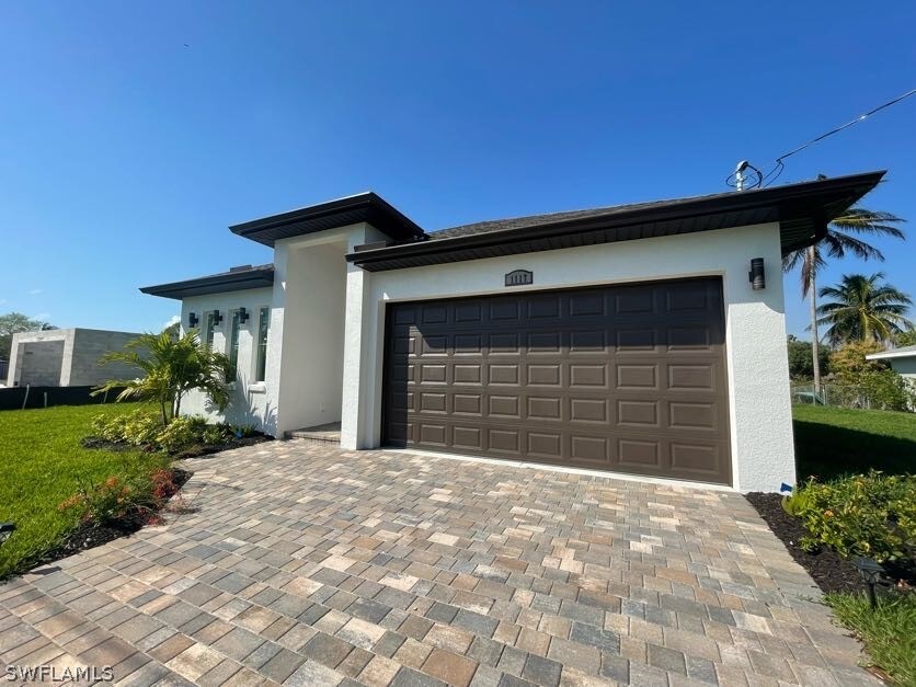 1117 NE 11th Terrace in Cape Coral, FL - Building Photo