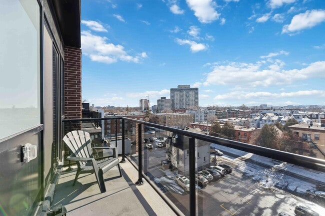 property at 560 Rideau St