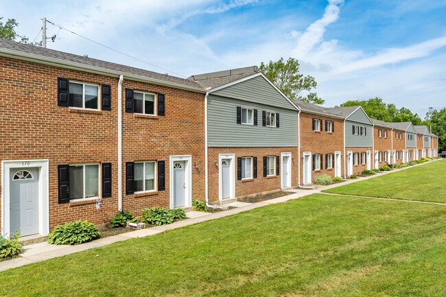 The Bend at Hayes in Delaware, OH - Foto de edificio - Building Photo