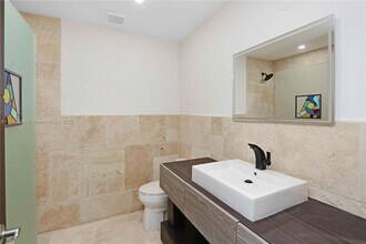 10240 SW 124th St in Miami, FL - Building Photo - Building Photo