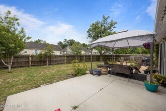 116 Sweet Briar Ct in New Bern, NC - Building Photo - Building Photo