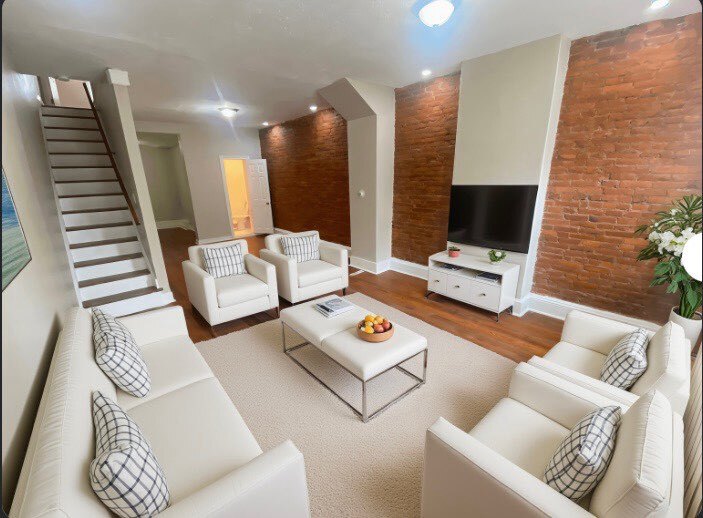 747 E Woodlawn St in Philadelphia, PA - Building Photo