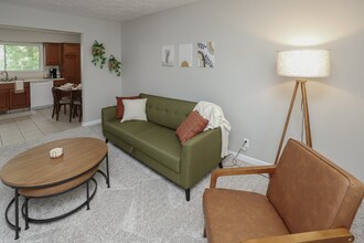 2517 Virginia St in Bellevue, NE - Building Photo - Building Photo
