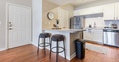 Bristol Place Apartment Homes in Baton Rouge, LA - Building Photo - Building Photo