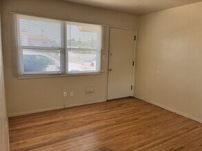 347 5th Ave in Chula Vista, CA - Foto de edificio - Building Photo