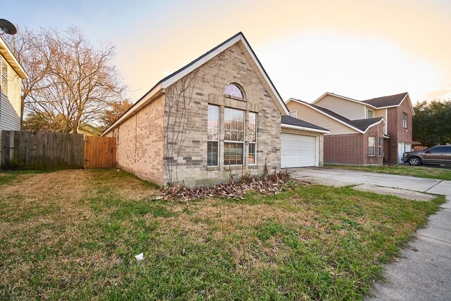 property at 1914 Marvell Dr