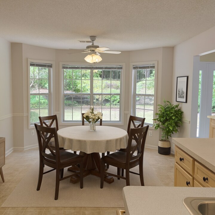 264 Keller Dr in Mcdonough, GA - Building Photo