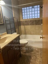 30630 Broadway St N in Lindstrom, MN - Building Photo - Building Photo