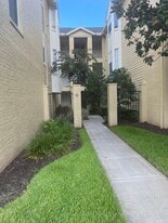 404 Summit Ridge Pl in Longwood, FL - Building Photo