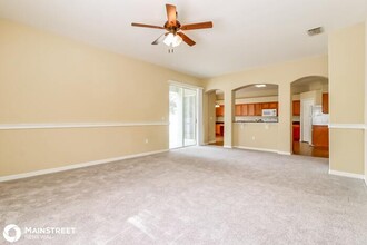 7343 Tower Bridge Dr in Wesley Chapel, FL - Building Photo - Building Photo