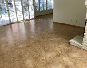 1081 Triunfo Canyon Rd in Westlake Village, CA - Building Photo - Building Photo