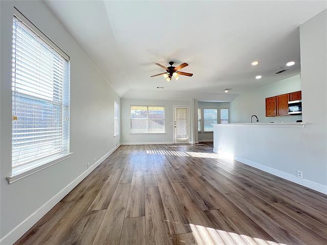 8724 Chisholm Trail in Aubrey, TX - Building Photo - Building Photo