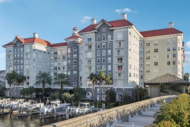 700 S Harbour Island Blvd in Tampa, FL - Building Photo - Building Photo