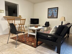 603 G St SW, Unit BasementFurnishedAPT in Washington, DC - Building Photo - Building Photo