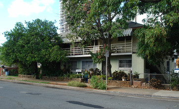 2248 Date St in Honolulu, HI - Building Photo - Building Photo