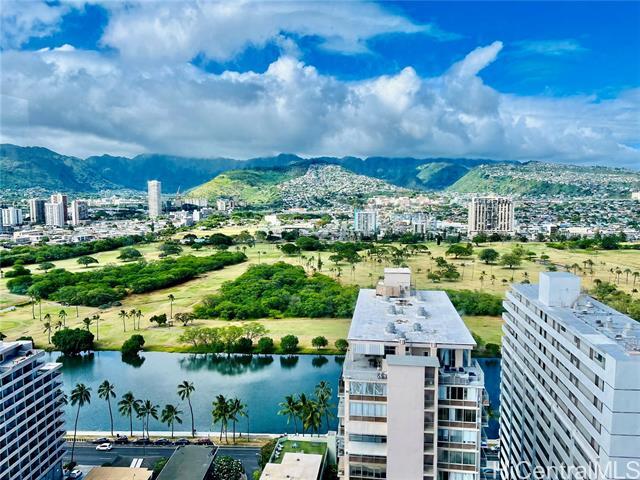 2410 Cleghorn St in Honolulu, HI - Building Photo - Building Photo