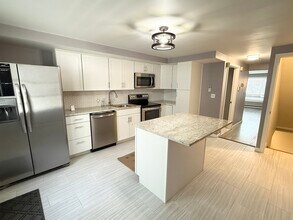 850 Dorchester Ave in Boston, MA - Building Photo - Building Photo