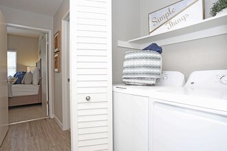 Waterford Cove in Sacramento, CA - Building Photo - Interior Photo