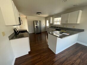 282 N Franklin St in Whitewater, WI - Building Photo - Building Photo