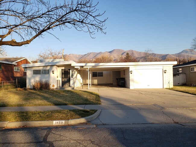 1459 Ken Rey St in Salt Lake City, UT - Building Photo - Building Photo