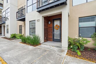 1211 67th St in Oakland, CA - Building Photo - Building Photo