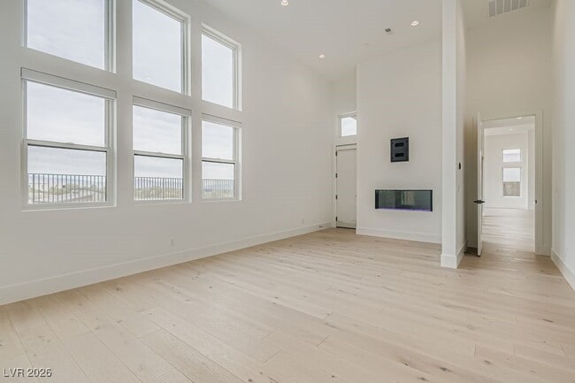 property at 10964 Rossa Peak Ave