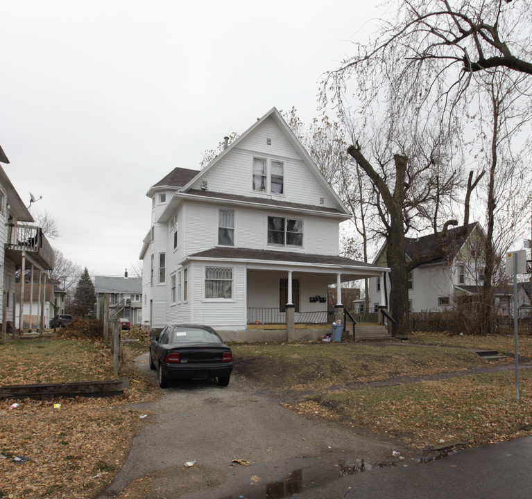 1091 26th St in Des Moines, IA - Foto de edificio