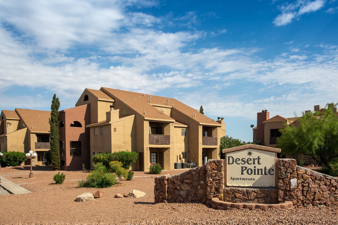 Desert Pointe in Santa Teresa, NM - Building Photo