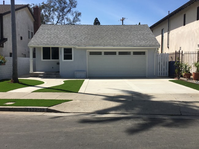 2653 Tilden Ave in Los Angeles, CA - Building Photo - Building Photo