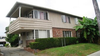 1817 Taft Ave in Los Angeles, CA - Building Photo