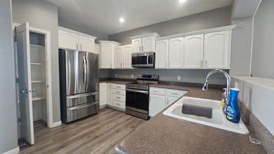 374 W 1860 S in Lehi, UT - Building Photo - Building Photo