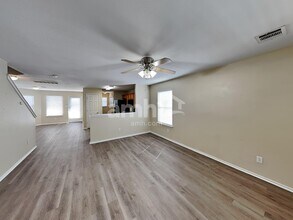 2844 Deerfern Ln in Round Rock, TX - Foto de edificio - Building Photo