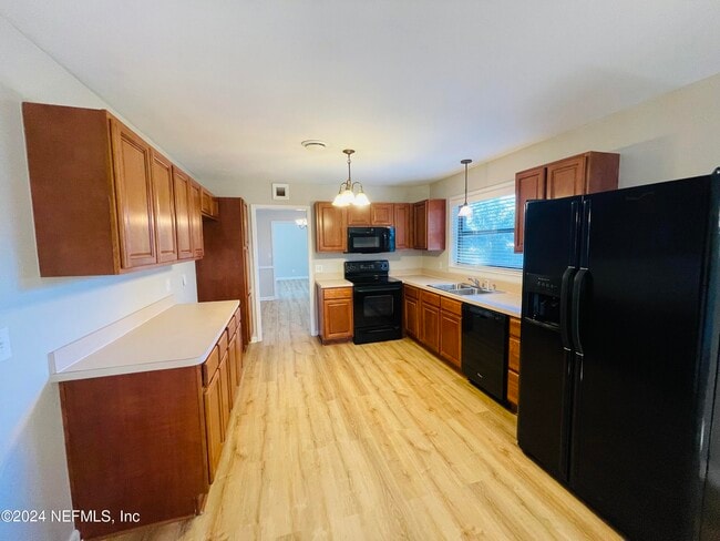 5350 Selton Ave in Jacksonville, FL - Building Photo - Building Photo