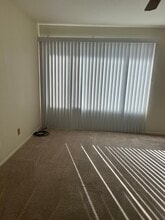 2044 Mesquite Ln, Unit Portafino M203 in Laughlin, NV - Building Photo - Building Photo