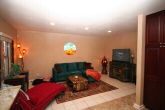 8620 N El Capitan Way in Las Vegas, NV - Building Photo - Building Photo