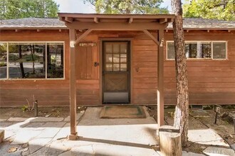 53654 Rd 432 in Bass Lake, CA - Foto de edificio - Building Photo