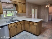 114 Stetson Dr photo'