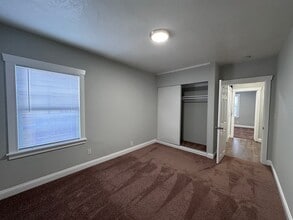 2257 38th Ave in Oakland, CA - Building Photo - Building Photo