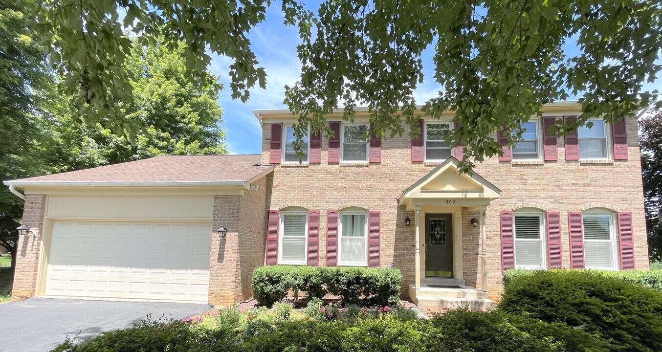 502 Clagett St SW in Leesburg, VA - Building Photo